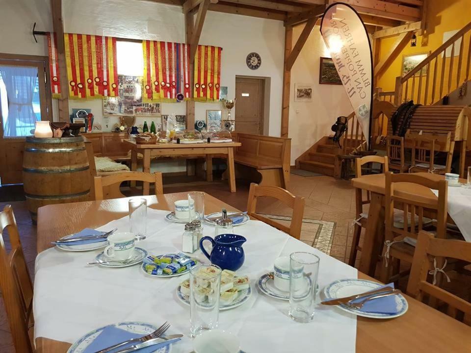 Reiterhof Roessler Villa Poppendorf im Burgenland Bagian luar foto