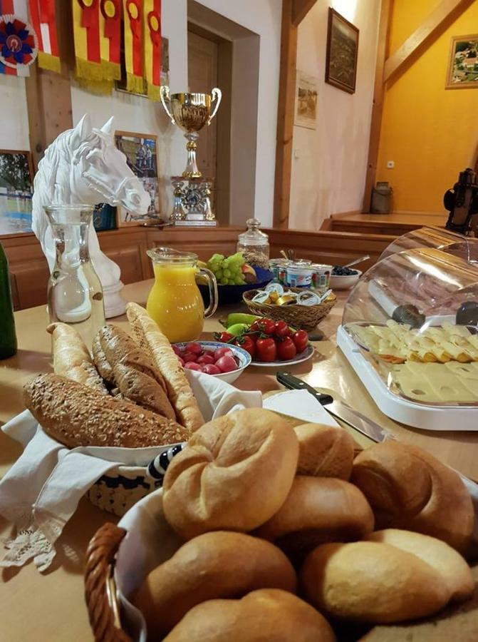Reiterhof Roessler Villa Poppendorf im Burgenland Bagian luar foto